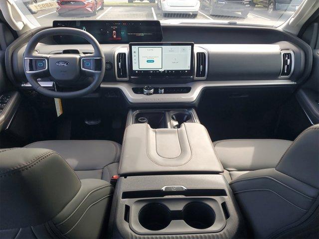 new 2025 Ford Expedition Max car, priced at $72,696