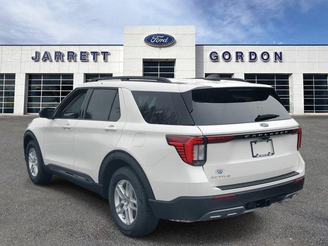 new 2025 Ford Explorer car, priced at $44,105