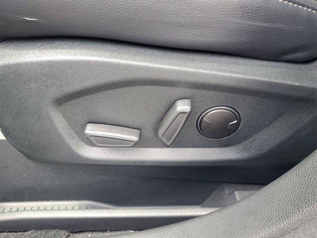 used 2022 Ford Edge car, priced at $25,499
