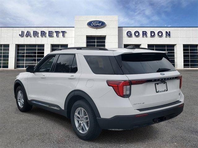 new 2025 Ford Explorer car, priced at $39,645