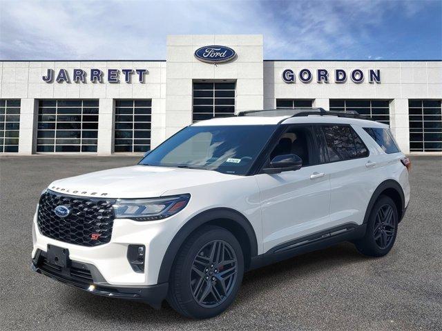 new 2025 Ford Explorer car, priced at $61,715