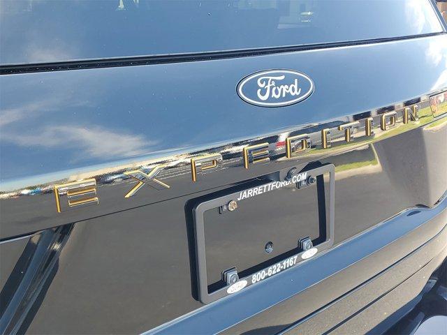 new 2025 Ford Expedition car, priced at $80,275