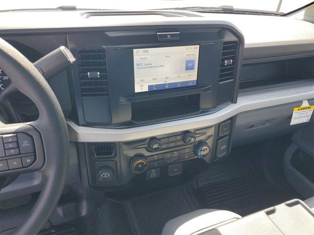 new 2025 Ford F-250 car, priced at $60,990