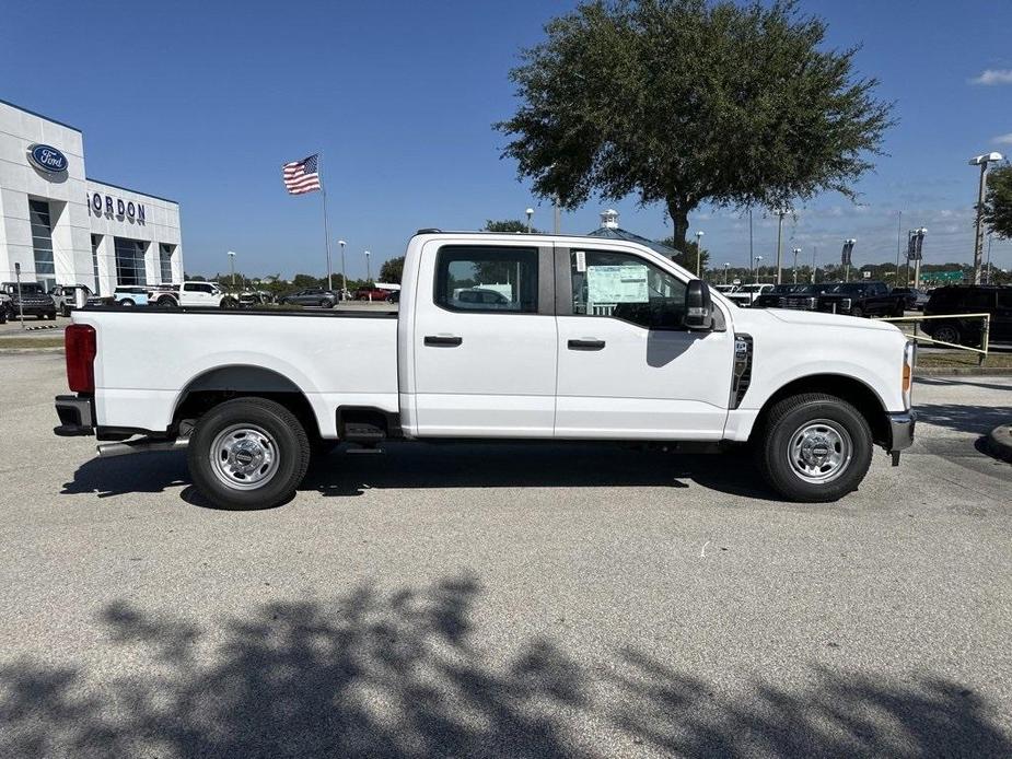 new 2023 Ford F-350 car, priced at $52,470