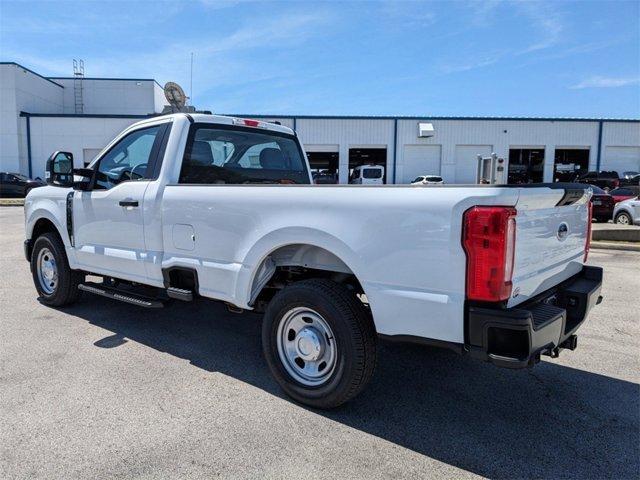 new 2024 Ford F-350 car, priced at $40,200