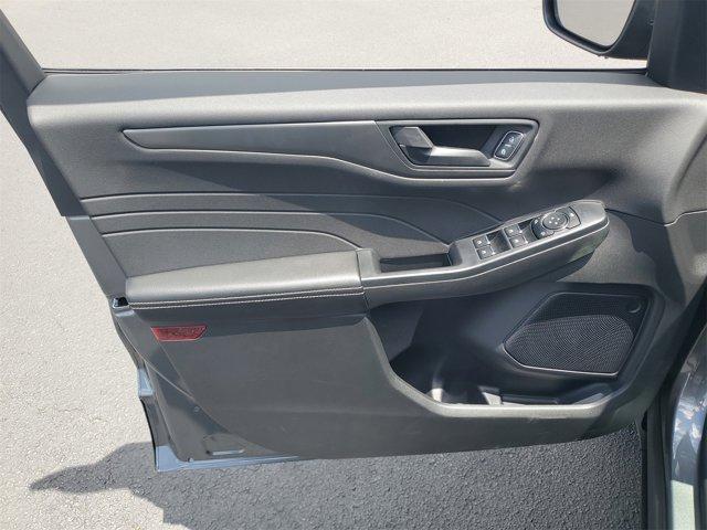 new 2025 Ford Escape car, priced at $27,429