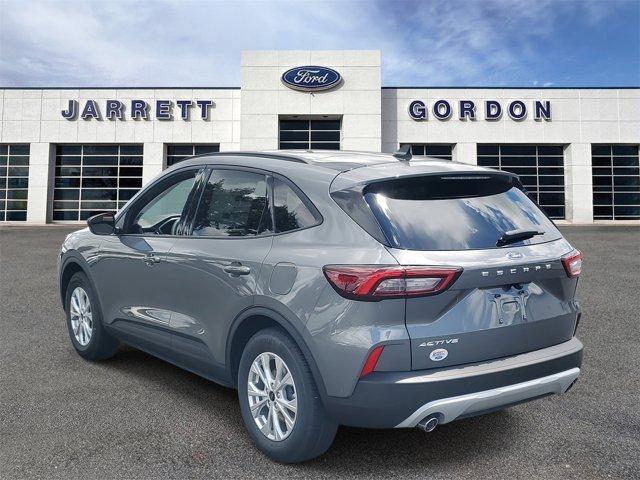 new 2025 Ford Escape car, priced at $27,429