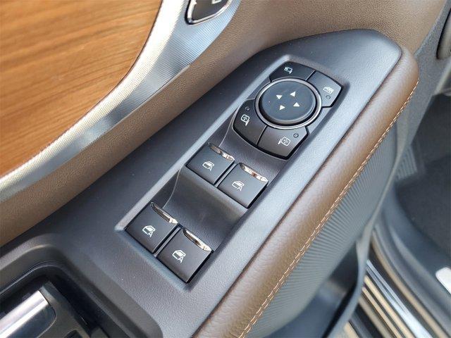 new 2025 Ford Expedition car, priced at $83,390
