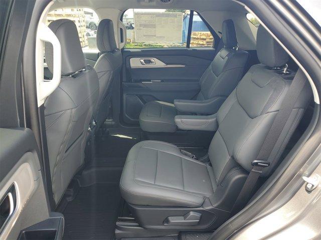 new 2025 Ford Explorer car, priced at $42,278