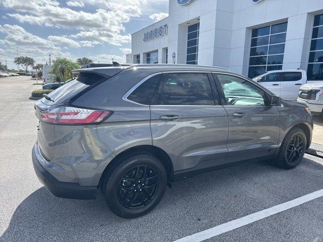 used 2021 Ford Edge car, priced at $25,900