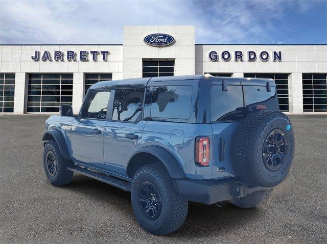 new 2024 Ford Bronco car, priced at $61,417