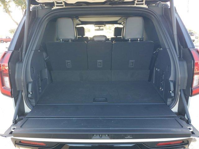 new 2025 Ford Expedition car, priced at $83,408