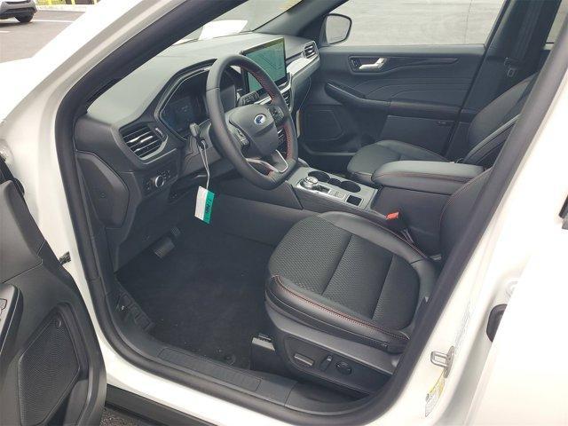 new 2025 Ford Escape car, priced at $31,015