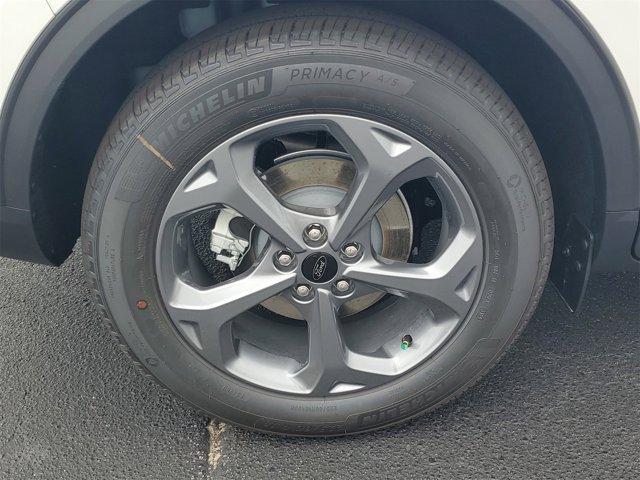 new 2025 Ford Escape car, priced at $31,015