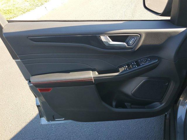 used 2024 Ford Escape car, priced at $25,999