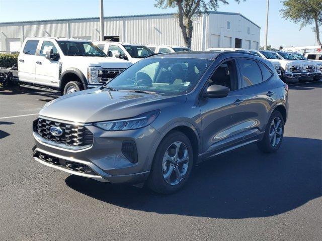 used 2024 Ford Escape car, priced at $25,999