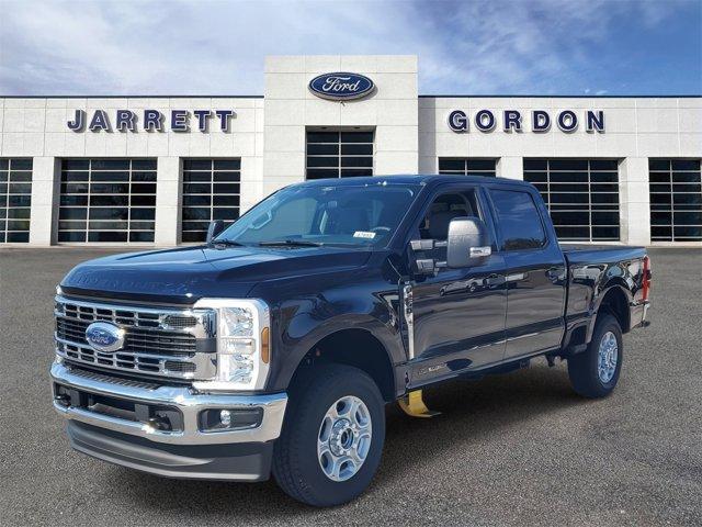 new 2025 Ford F-250 car, priced at $72,550