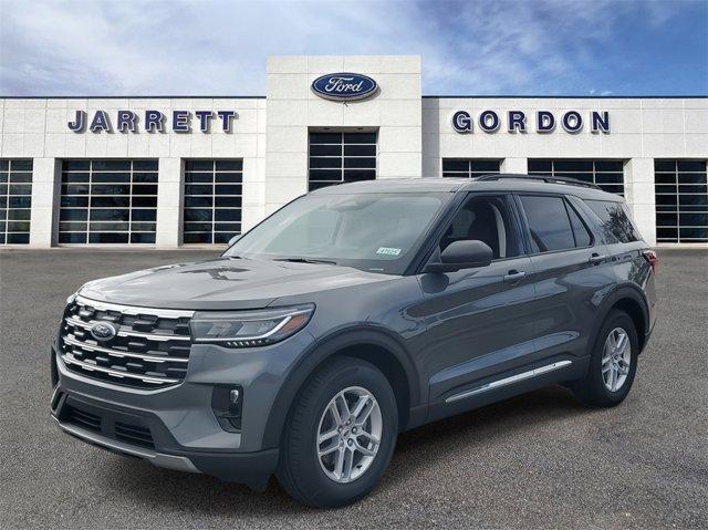 new 2025 Ford Explorer car, priced at $42,870