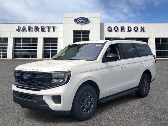 new 2025 Ford Expedition car, priced at $62,890