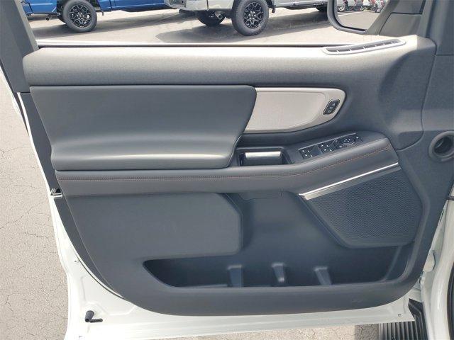 new 2025 Ford Expedition car, priced at $62,890