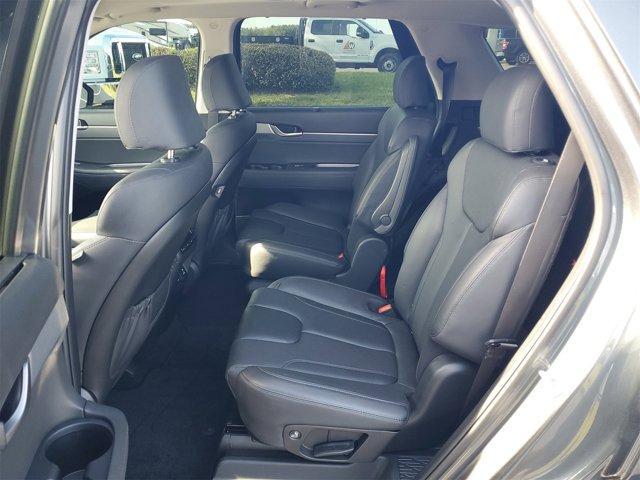 used 2022 Hyundai Palisade car, priced at $32,900