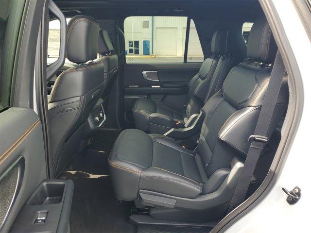 new 2025 Ford Expedition car, priced at $79,704