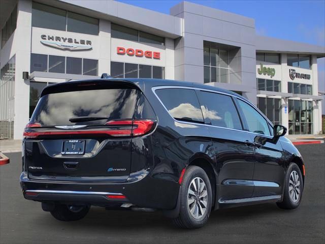 used 2023 Chrysler Pacifica Hybrid car, priced at $35,000