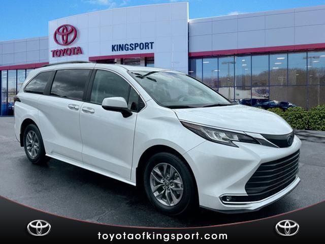 used 2023 Toyota Sienna car, priced at $46,987
