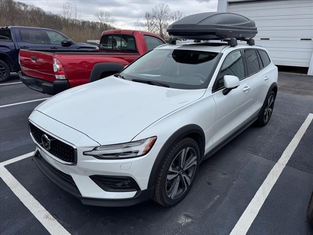 used 2024 Volvo V60 Cross Country car, priced at $44,995