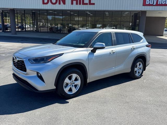 used 2024 Toyota Highlander car, priced at $41,798