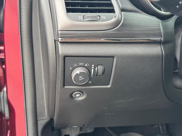 used 2020 Jeep Grand Cherokee car, priced at $22,994