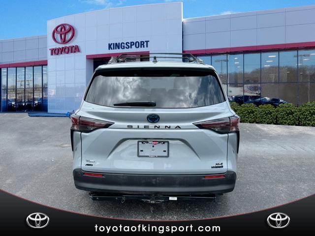 used 2023 Toyota Sienna car, priced at $48,998