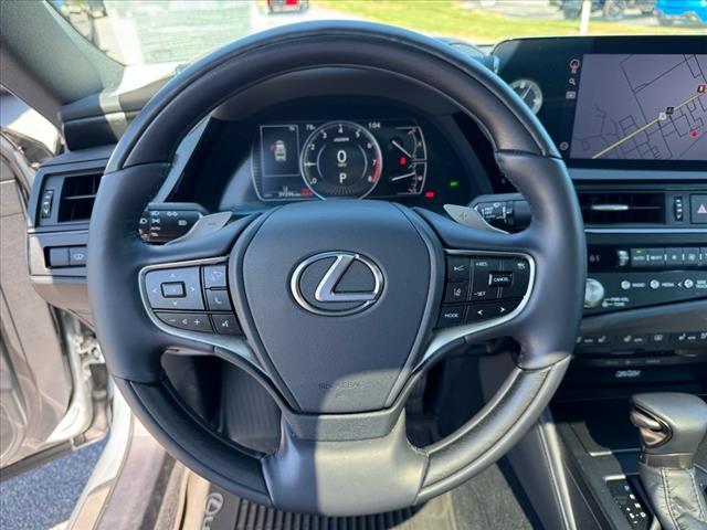 used 2022 Lexus ES 350 car, priced at $38,950