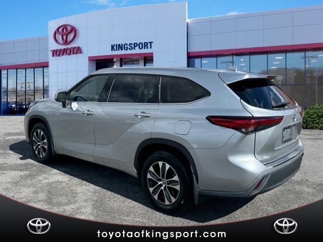 used 2020 Toyota Highlander car, priced at $31,890