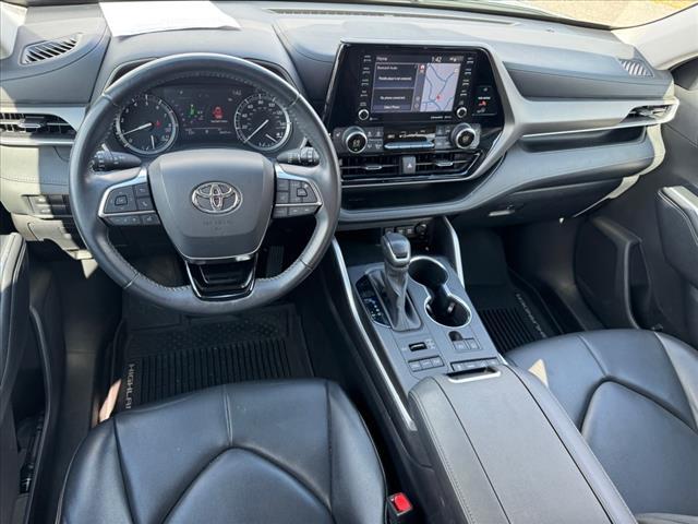 used 2020 Toyota Highlander car, priced at $31,890