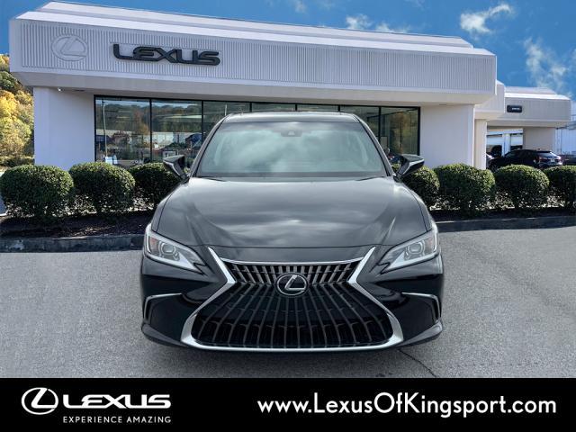 used 2024 Lexus ES 300h car, priced at $46,790