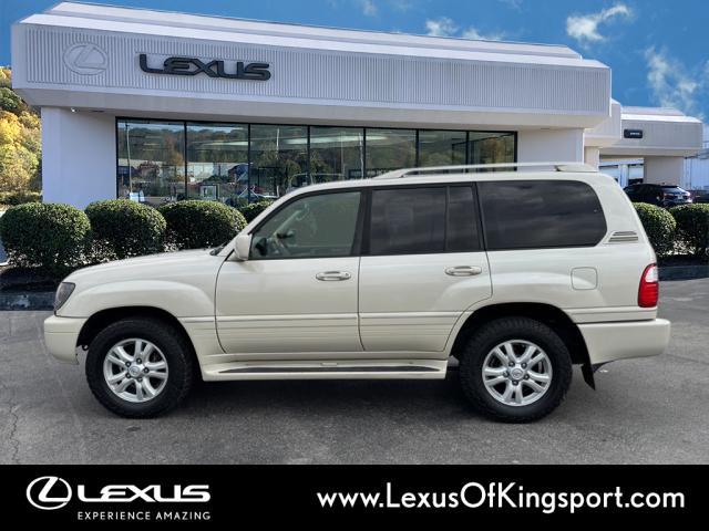 used 2004 Lexus LX 470 car, priced at $15,300