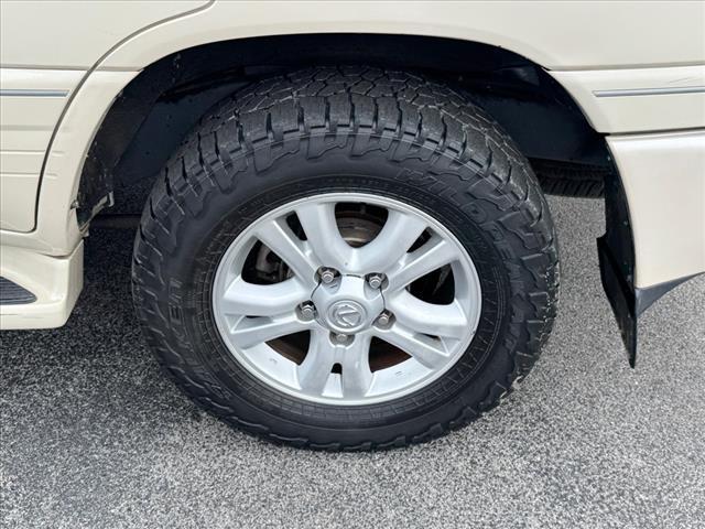 used 2004 Lexus LX 470 car, priced at $15,300