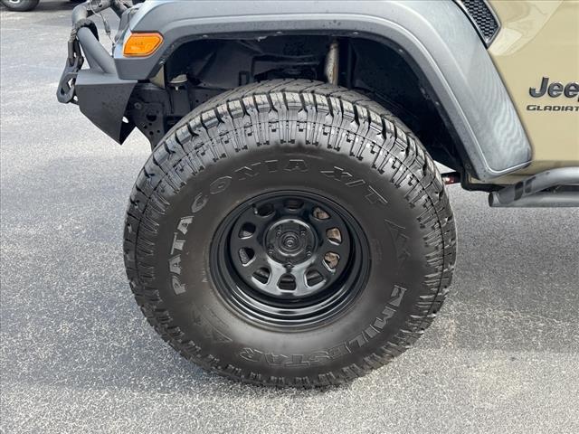 used 2020 Jeep Gladiator car, priced at $25,357