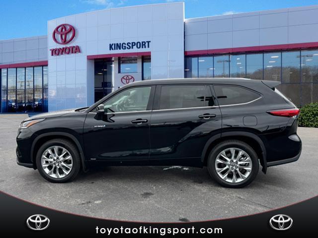 used 2021 Toyota Highlander Hybrid car, priced at $42,996