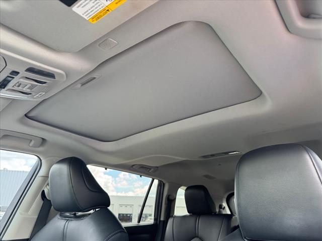 used 2020 Toyota Highlander car, priced at $28,700