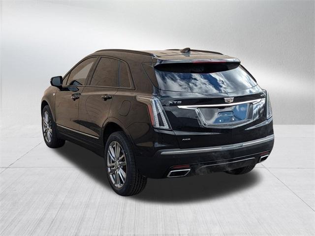 used 2022 Cadillac XT5 car, priced at $31,756