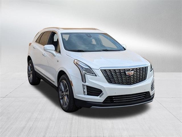 new 2025 Cadillac XT5 car, priced at $57,810