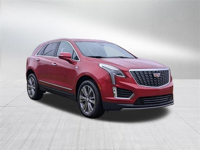 new 2025 Cadillac XT5 car, priced at $57,055