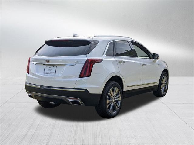 new 2025 Cadillac XT5 car, priced at $57,055