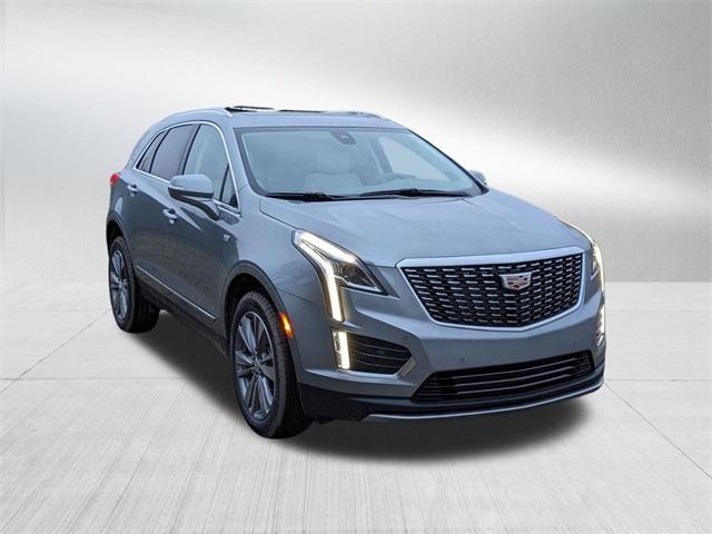 new 2025 Cadillac XT5 car, priced at $55,684