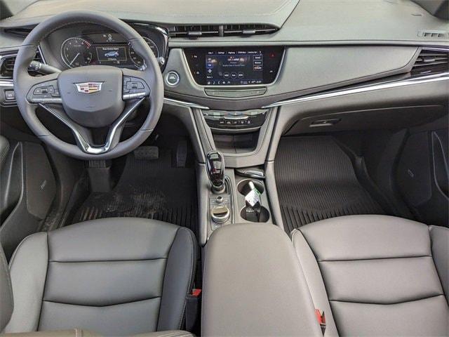 new 2025 Cadillac XT6 car, priced at $54,164