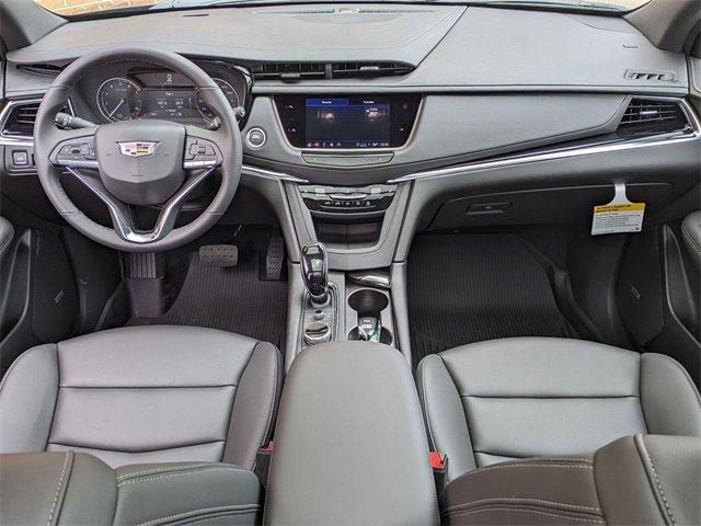 new 2025 Cadillac XT6 car, priced at $54,264