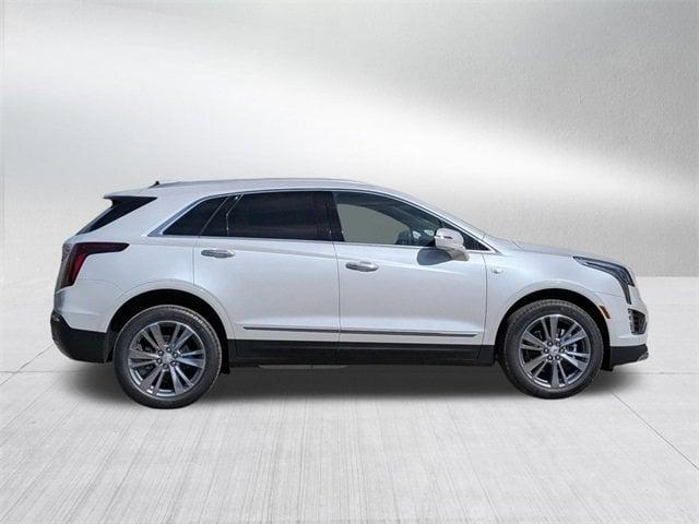 new 2025 Cadillac XT5 car, priced at $55,740