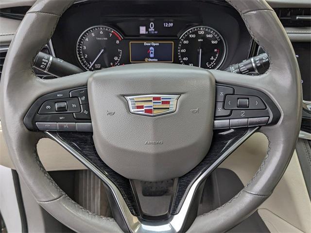 used 2022 Cadillac XT6 car, priced at $33,666